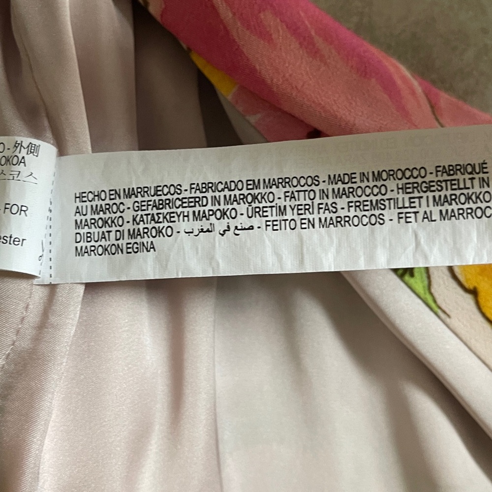 Zara Multicolor Patterned Robe - Picture 12 of 12